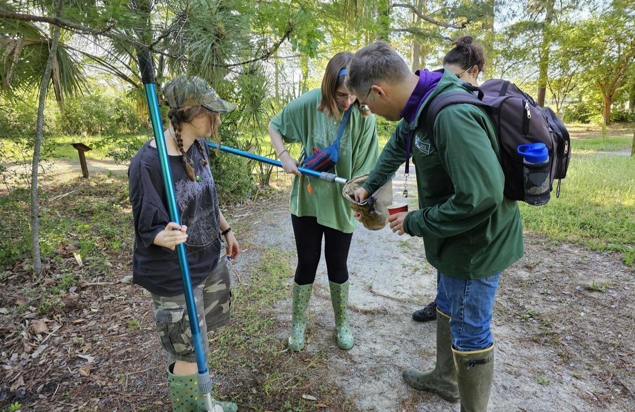 Dr. Kaller and forestry students