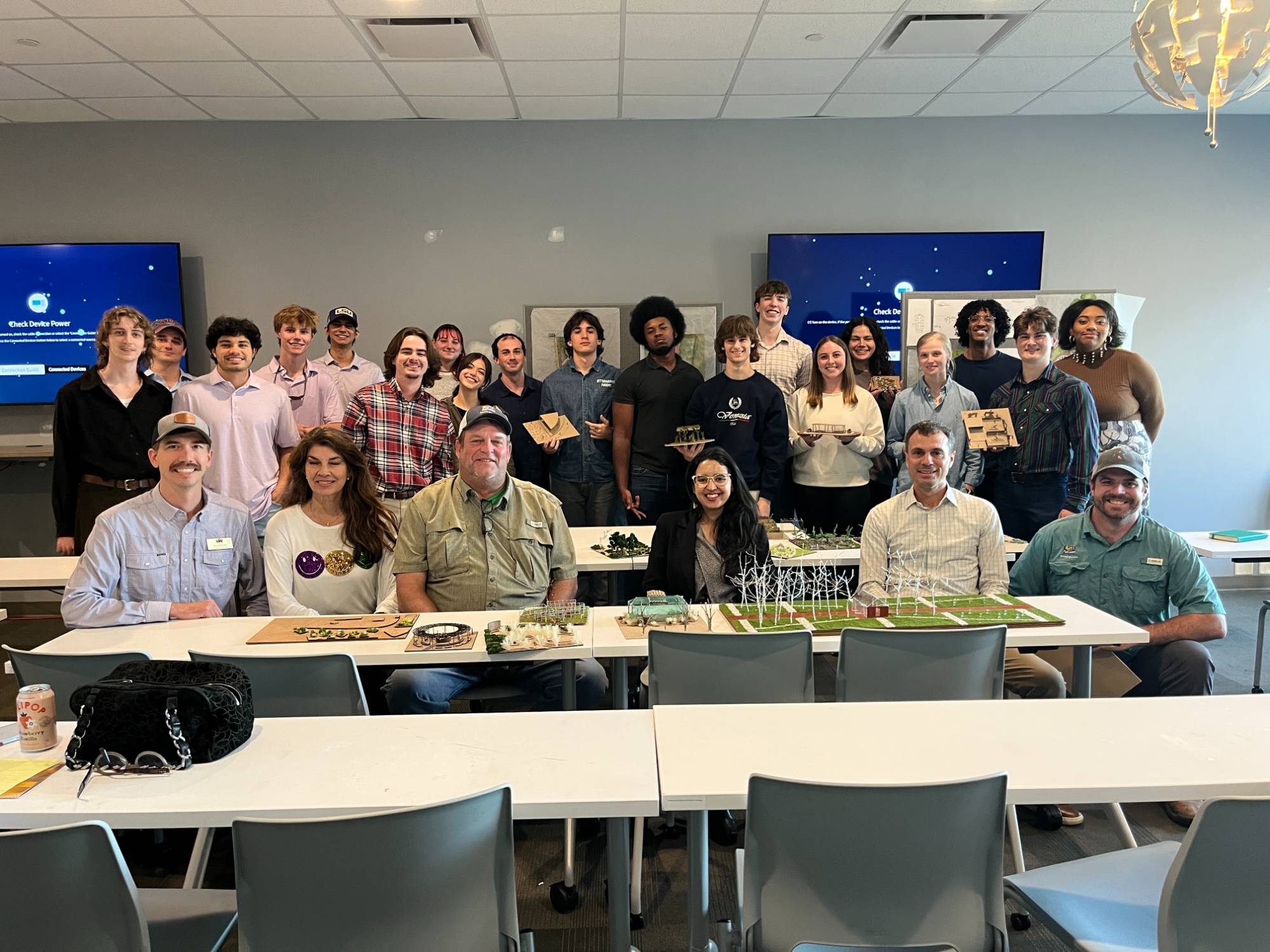 LSU landscape architecture students’ present micro farms LSU landscape architecture students’ present micro farms