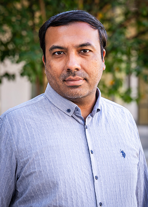 Musa Iftekhar headshot