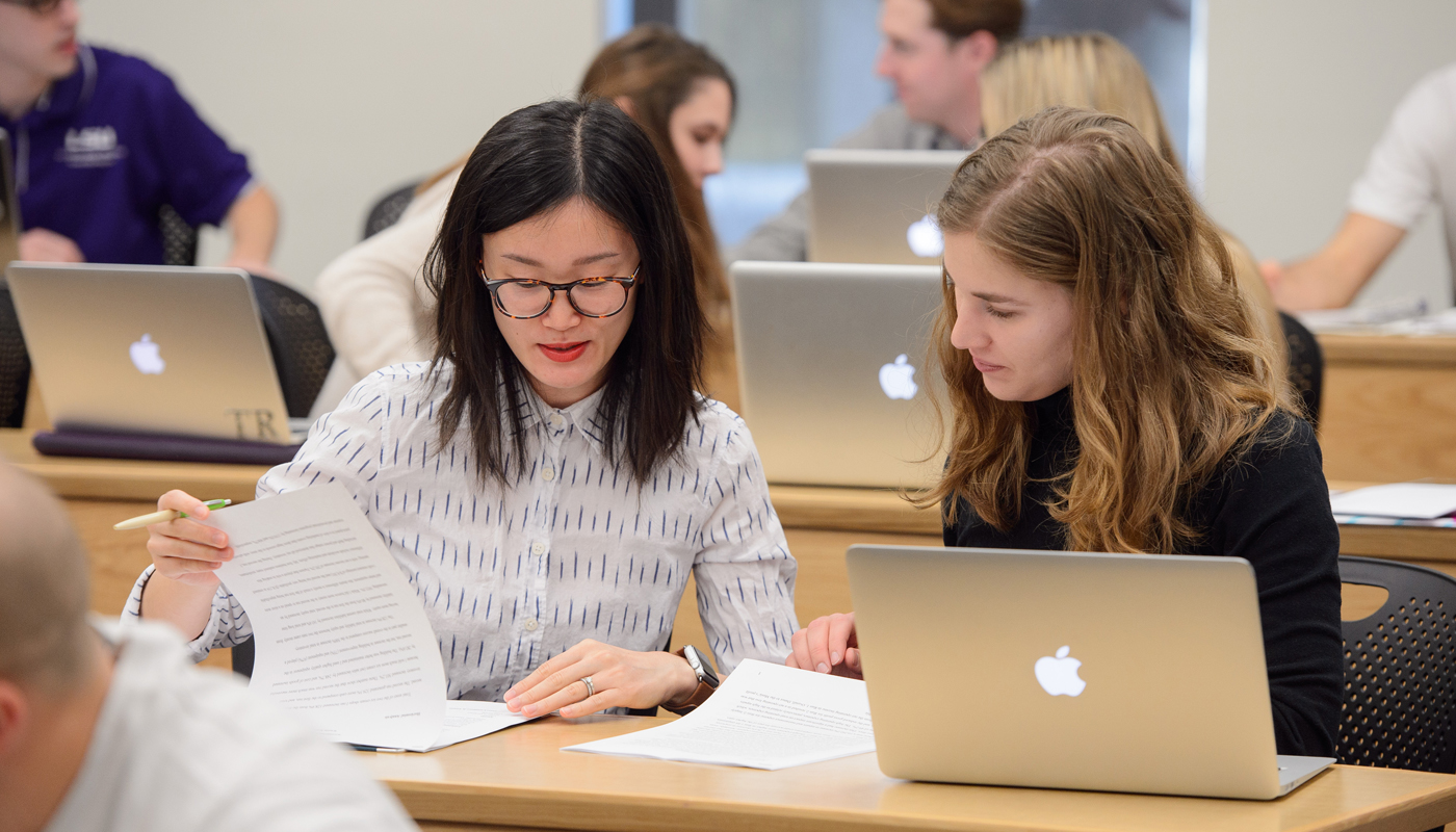 Student collaborate in classroom